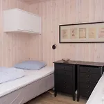 Well-maintained Close To A Popular Bathing